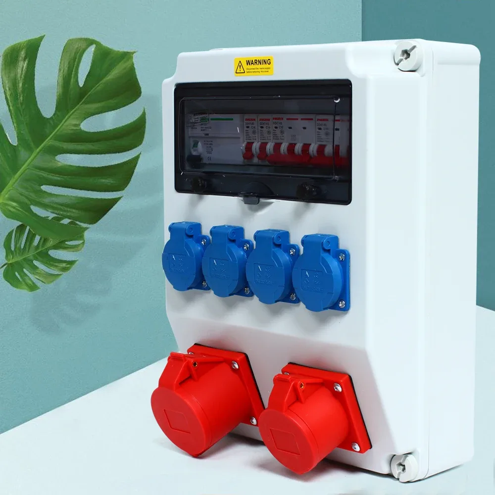 Boîte de distribution murale IP44