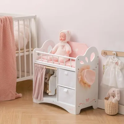 Lit de poupée rose en bois avec literie – image 3